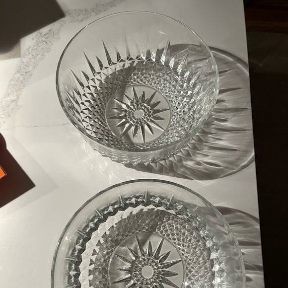 Two arcoroc France 8” glass bowls - Picture 4 of 9